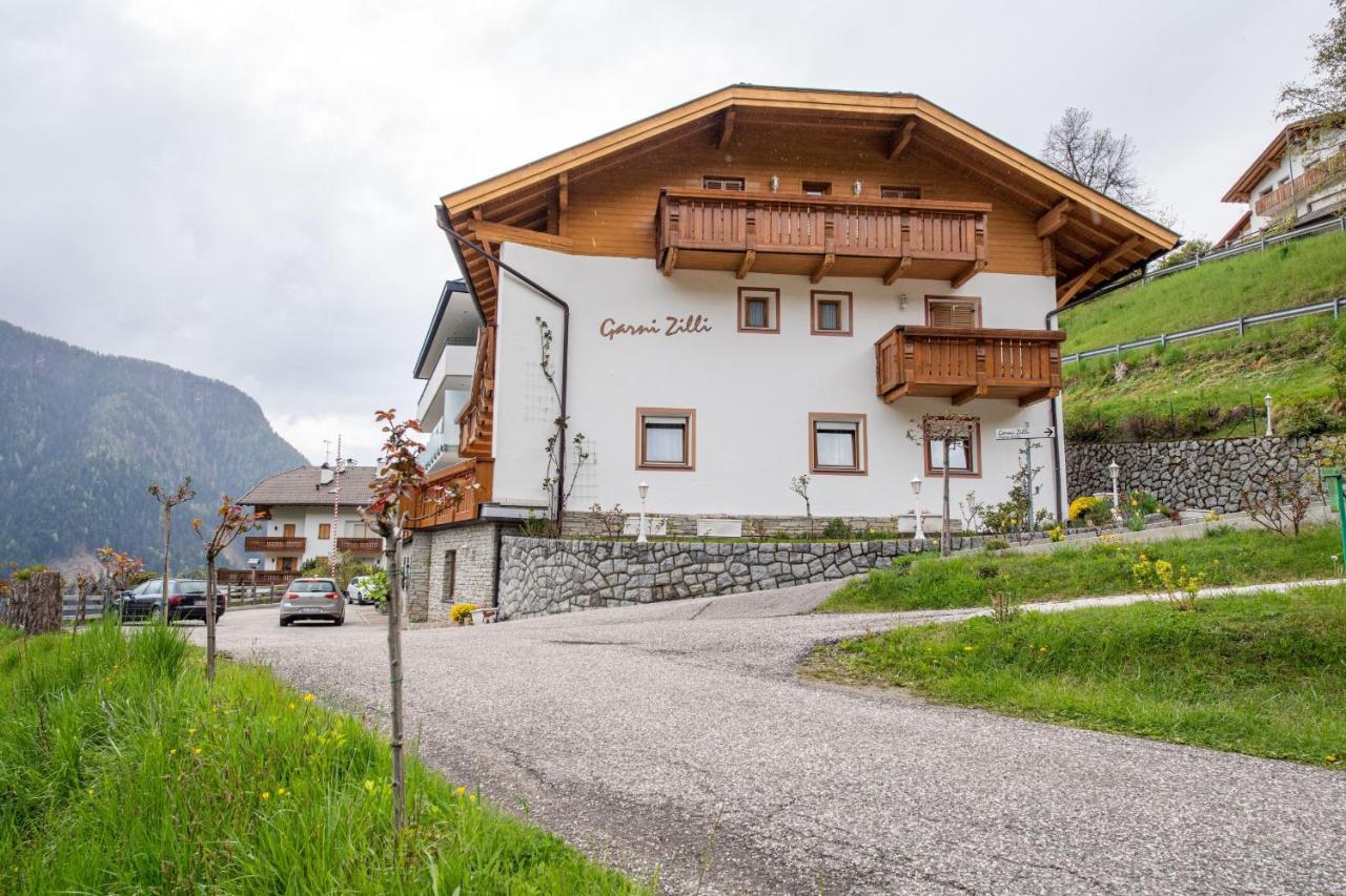 Apartments Zilli Laion Exterior photo